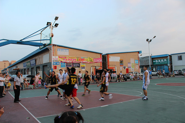創(chuàng)之鴻籃球賽投籃